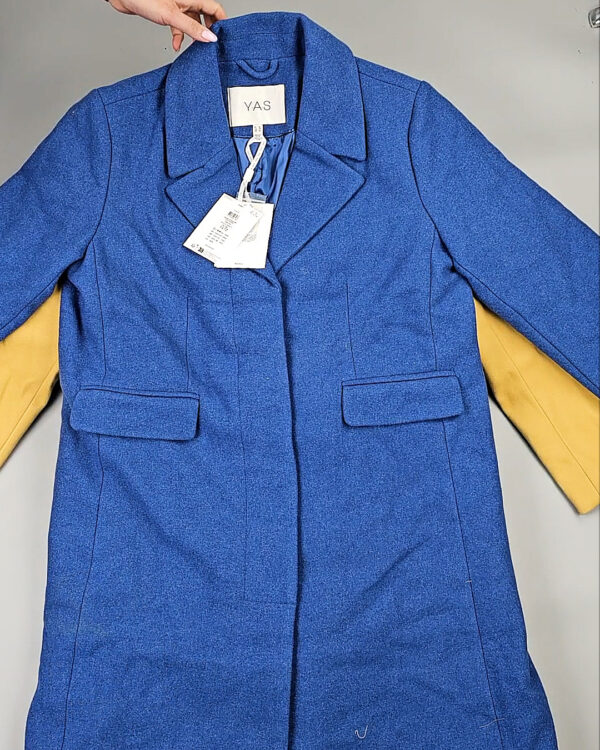 Фотография  226 - Пальто Bestseller 045#10 кг, ЛОТ СТ-9847 оптом в Чебоксарах и Чувашской Республике