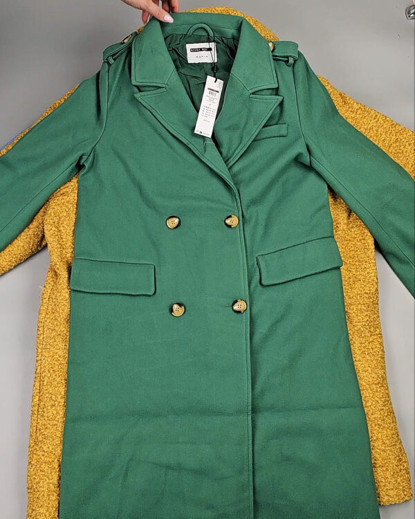 Фотография  228 - Пальто Bestseller 045#10 кг, ЛОТ СТ-9845 оптом в Чебоксарах и Чувашской Республике