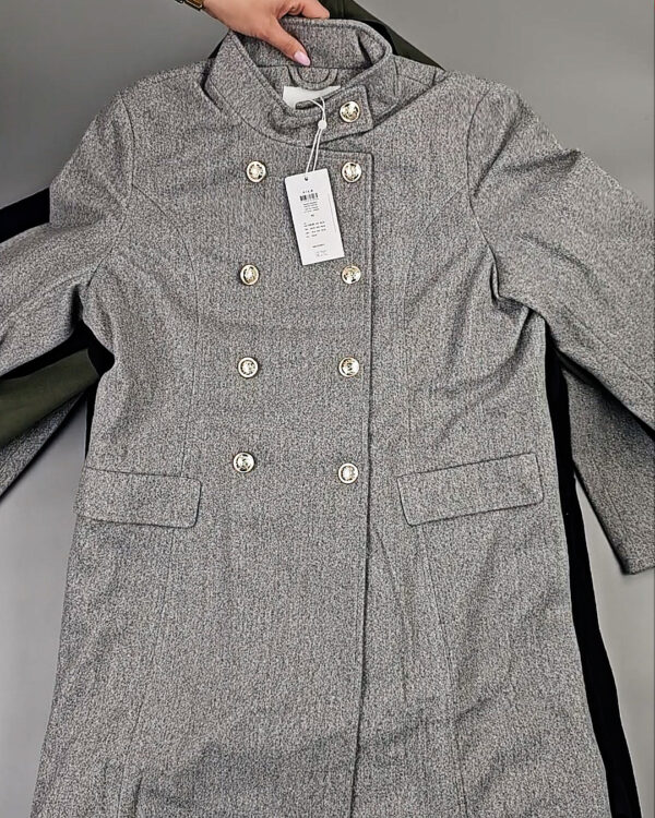 Фотография  582 - Пальто Bestseller 104#15,2 кг, ЛОТ СТ-9842 оптом в Чебоксарах и Чувашской Республике