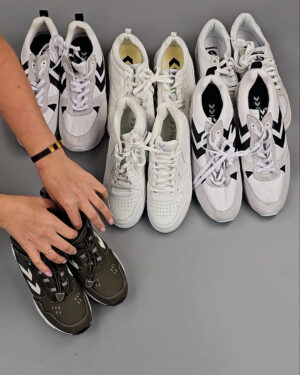 Фотография  563 - Hummel кроссовки (Hummel sport shoes) #10 шт, ЛОТ СТ-9783 оптом в Чебоксарах и Чувашской Республике