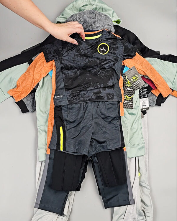 Фотография  507 - Спортивные костюмы дети CAN#6 кг, ЛОТ СТ-9738 оптом в Чебоксарах и Чувашской Республике