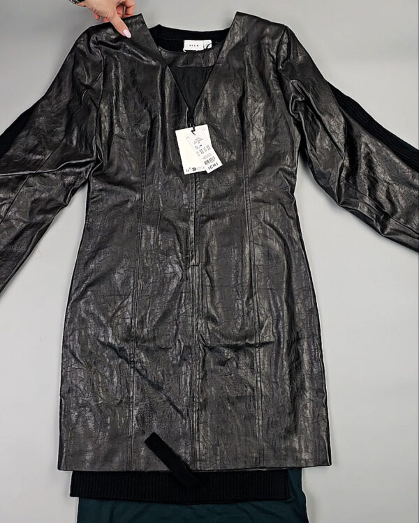 Фотография  452 - Платья Bestseller+DK Winter 035#7 кг, ЛОТ СТ-9919 оптом в Чебоксарах и Чувашской Республике