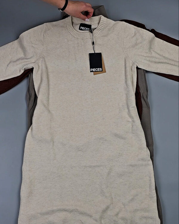 Фотография  672 - Платья Bestseller+DK Winter 035#7 кг, ЛОТ СТ-9997 оптом в Чебоксарах и Чувашской Республике