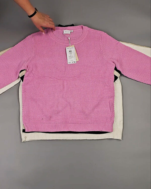 Фотография  833 - Джемпера VILA W 104#7 кг оптом в Чебоксарах и Чувашской Республике