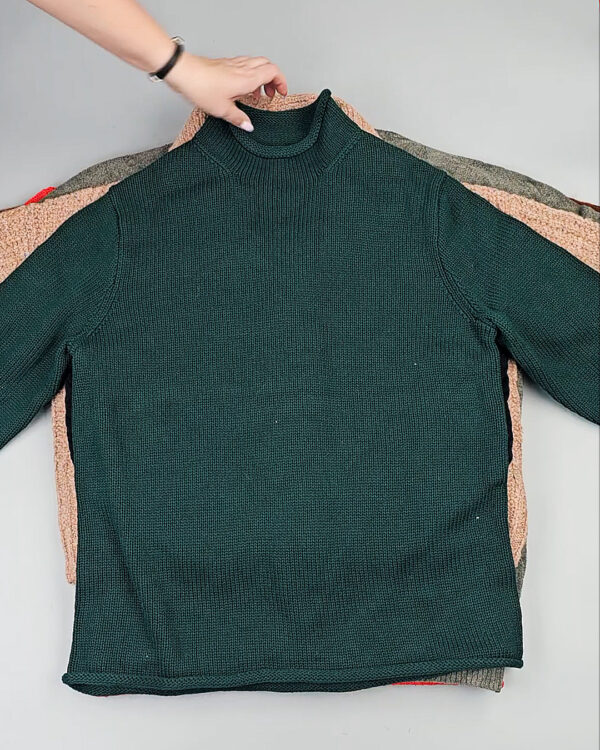 Фотография  709 - Джемпера СТОК CAN#10 кг, ЛОТ СТ-9915 оптом в Чебоксарах и Чувашской Республике