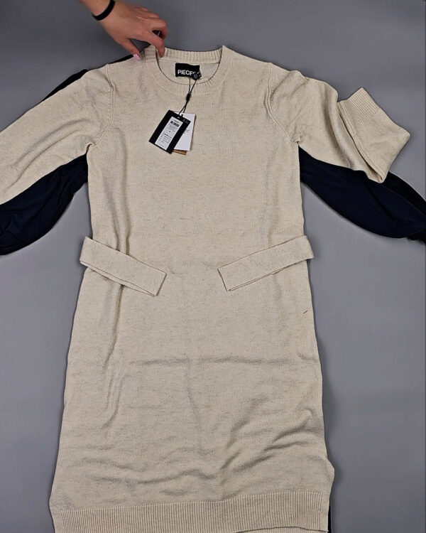 Фотография  280 - Платья Bestseller+DK Winter 035#7 кг, ЛОТ СТ-9920 оптом в Чебоксарах и Чувашской Республике