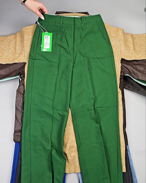 Фотография  175 - JACK JONES Women Winter mix 075 #15 кг, ЛОТ СТ-9959 оптом в Чебоксарах и Чувашской Республике