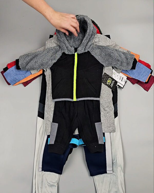 Фотография  768 - Спортивные костюмы дети CAN#6 кг, ЛОТ СТ-9739 оптом в Чебоксарах и Чувашской Республике