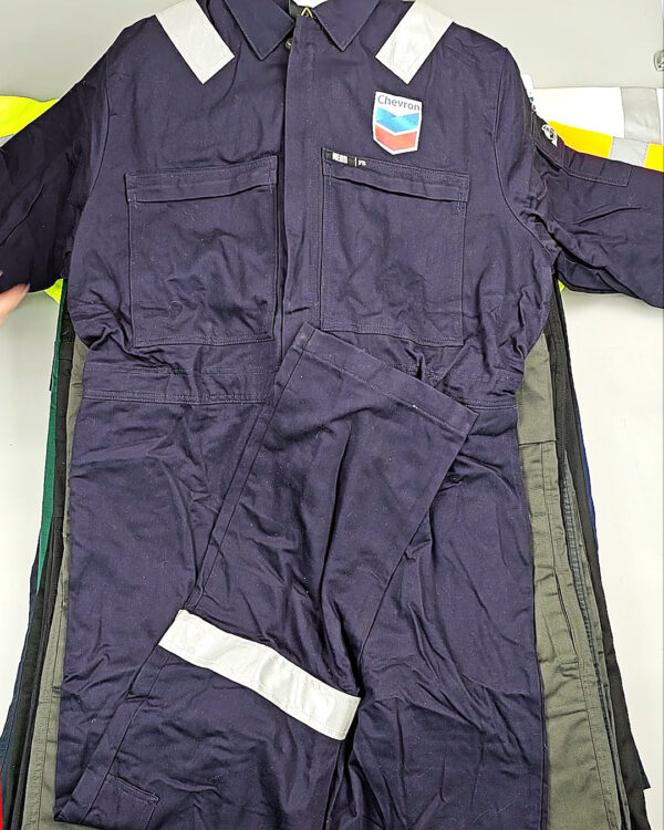 Фотография  178 - Рабочая одежда mix БМ#25 кг, ЛОТ СХ-0188 оптом в Чебоксарах и Чувашской Республике