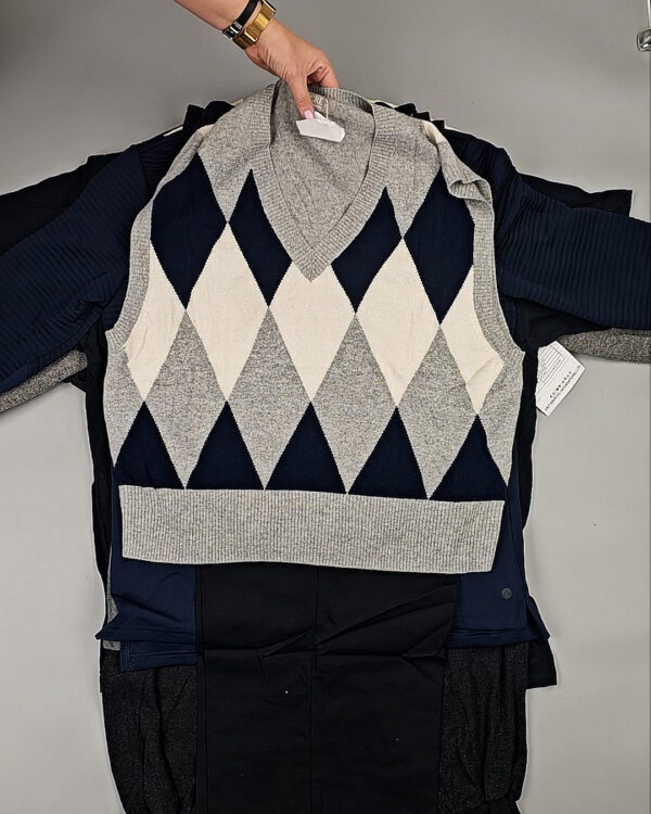 Фотография  983 - CANADA  Winter mix 64#15 кг, ЛОТ СТ-9809 оптом в Чебоксарах и Чувашской Республике