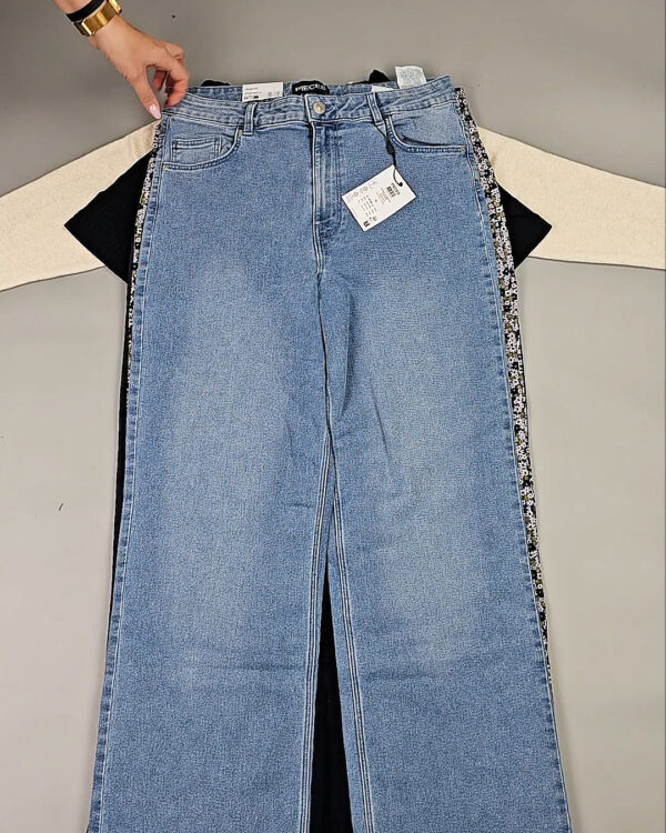 Фотография  266 - DK+Bestseller 085#16 кг, ЛОТ СТ-9952 оптом в Чебоксарах и Чувашской Республике