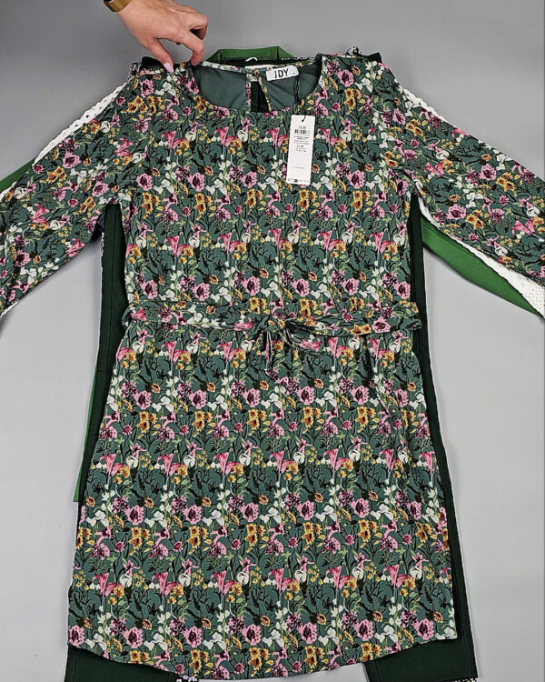 Фотография  315 - DK+Bestseller 085#16 кг, ЛОТ СТ-9951 оптом в Чебоксарах и Чувашской Республике